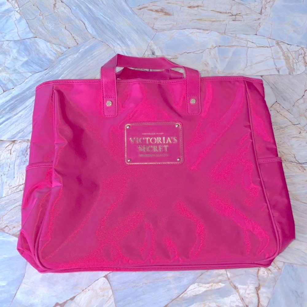 Victoria Secret Pink Bag for Essential of
